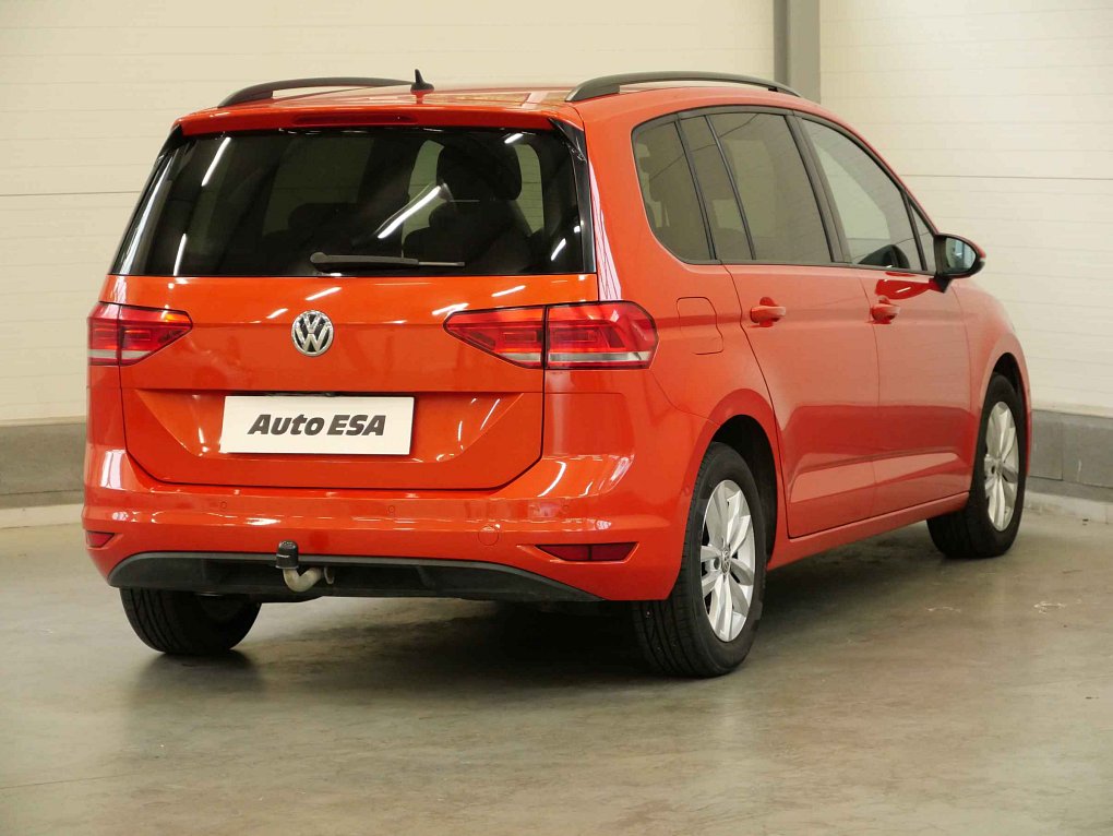 Volkswagen Touran 1.6TDi 