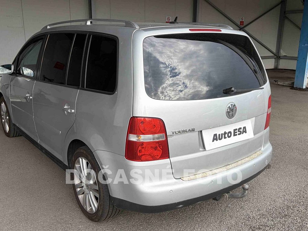 Volkswagen Touran 2.0TDi 
