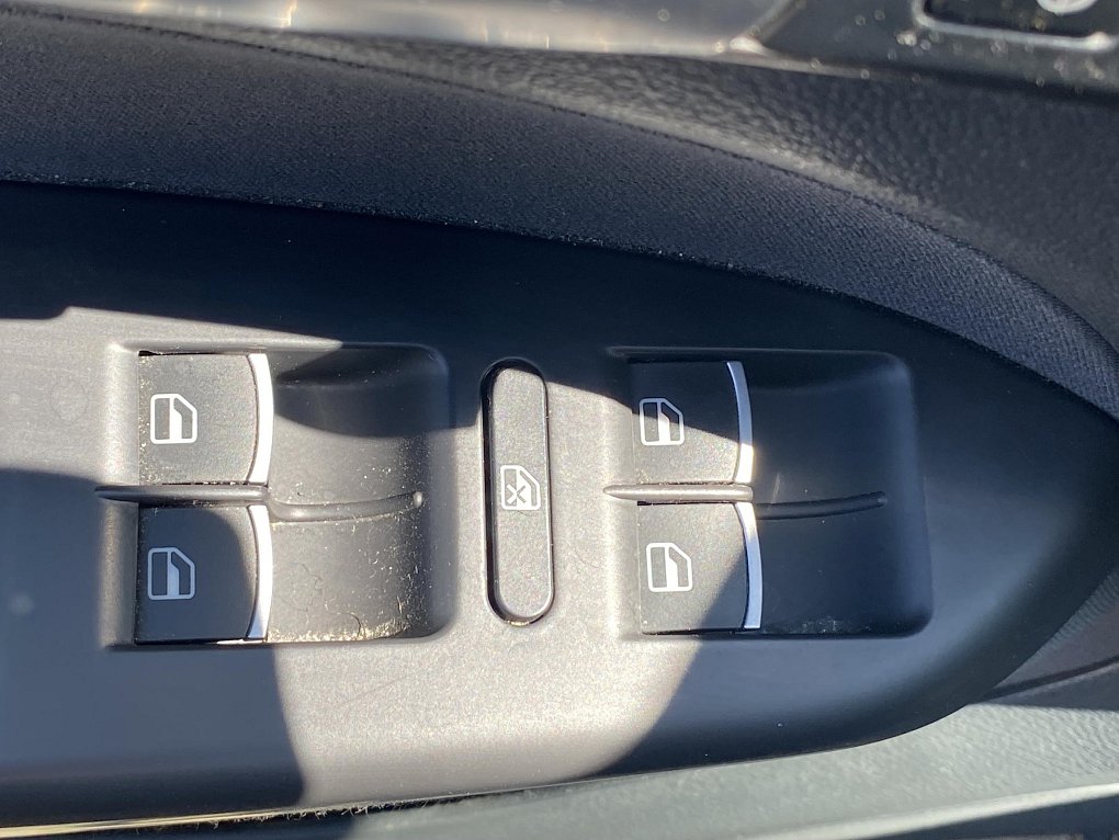 Volkswagen Touran 1.6 TDi CROSS