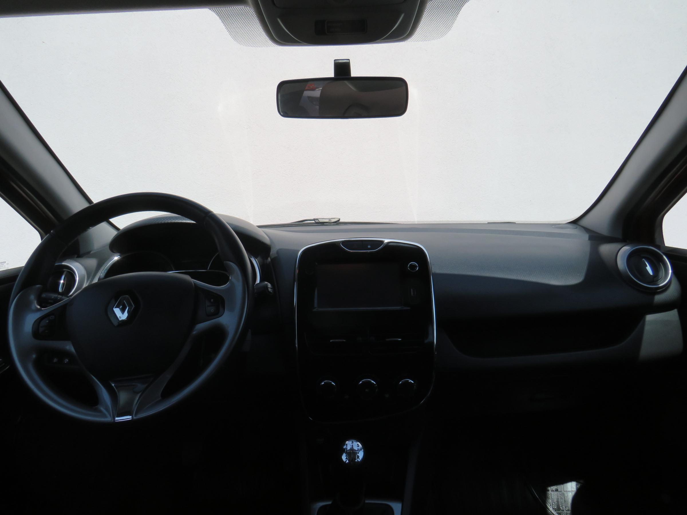 Renault Clio, 2015 - pohled č. 8