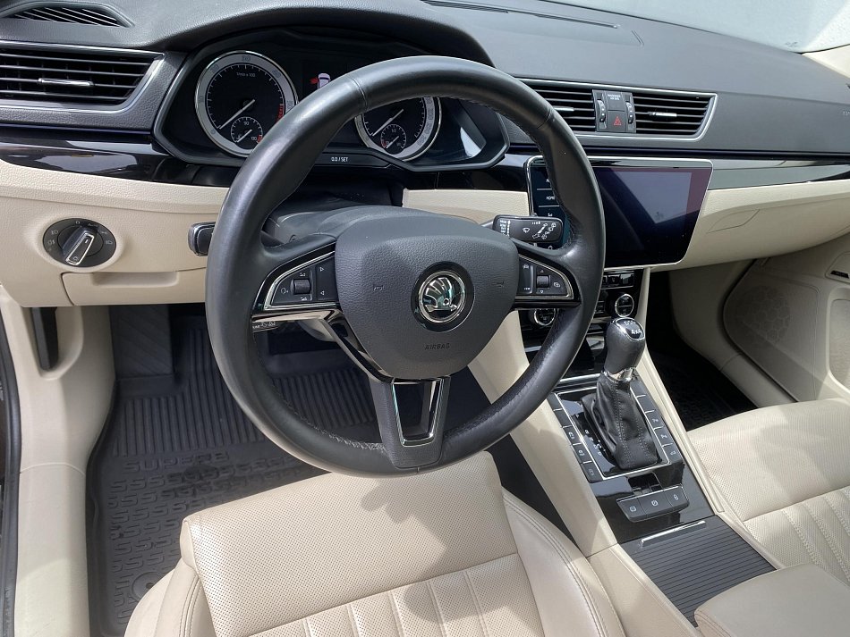 Škoda Superb III 2.0 TDi L&K 4x4
