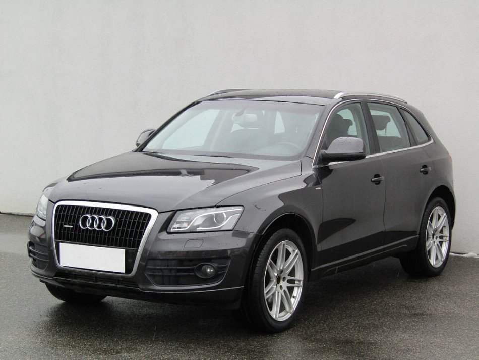 Audi Q5 3.0 TDi S-line Quattro