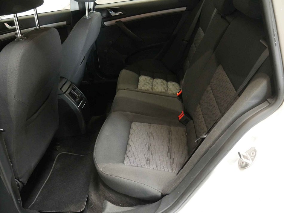 Škoda Octavia II 1.6 TDI 