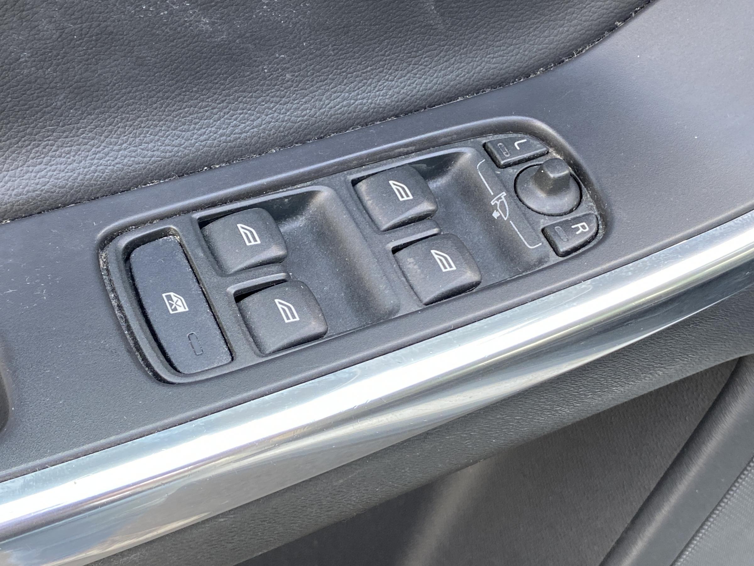 Volvo XC60, 2013 - pohled č. 12