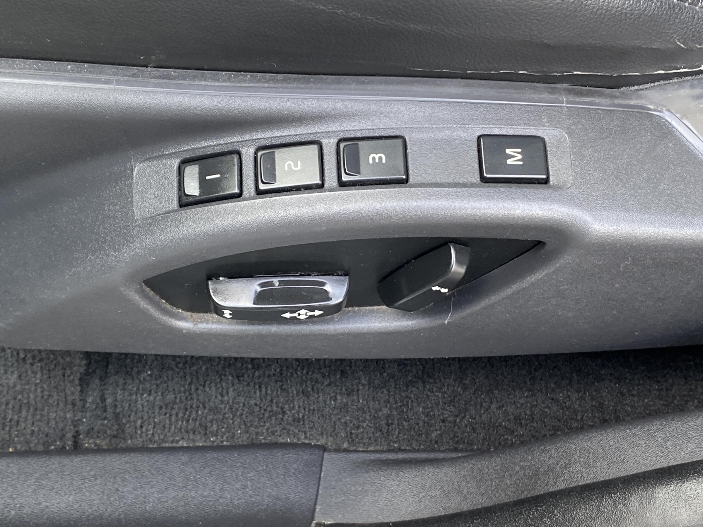 Volvo XC60, 2013 - pohled č. 13