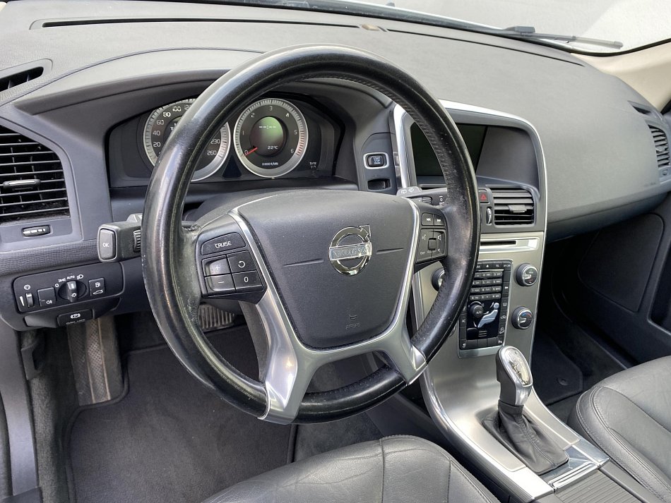 Volvo XC60 2.4 D Summum AWD