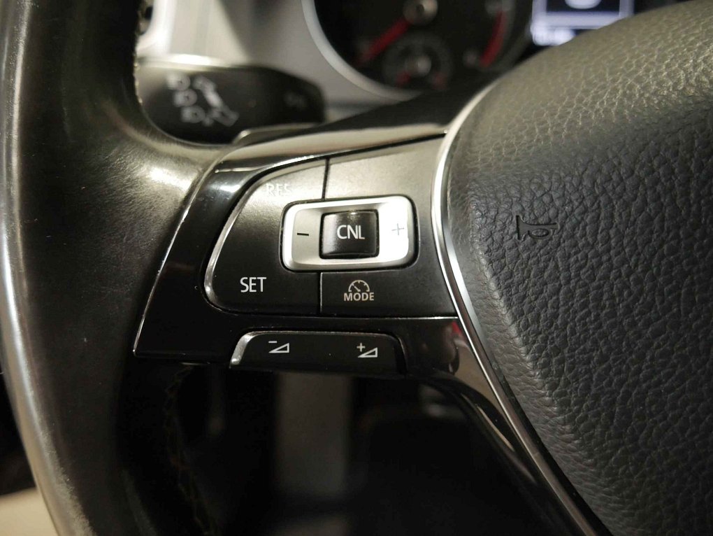 Volkswagen Golf 1.6 TDi Lounge