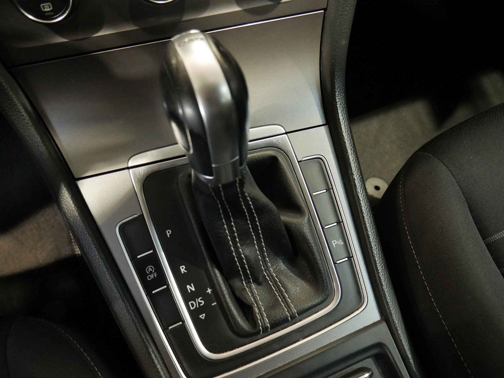Volkswagen Golf 1.6 TDi Lounge