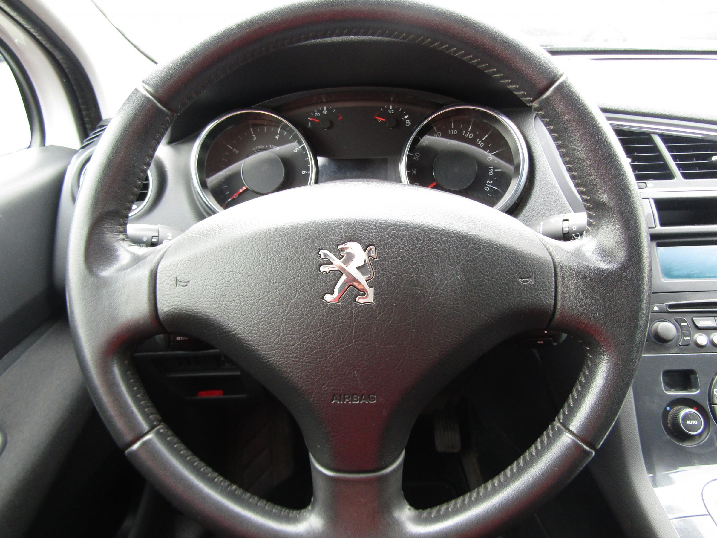 Peugeot 5008, 2015 - pohled č. 19