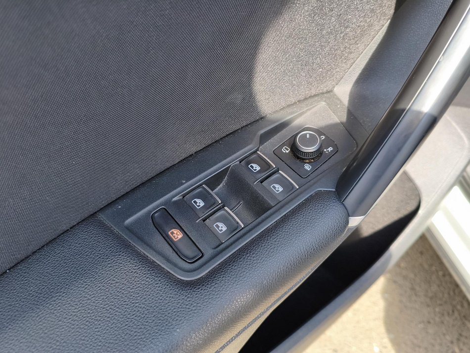 Volkswagen Tiguan 2.0 TDi R-Line 4X4