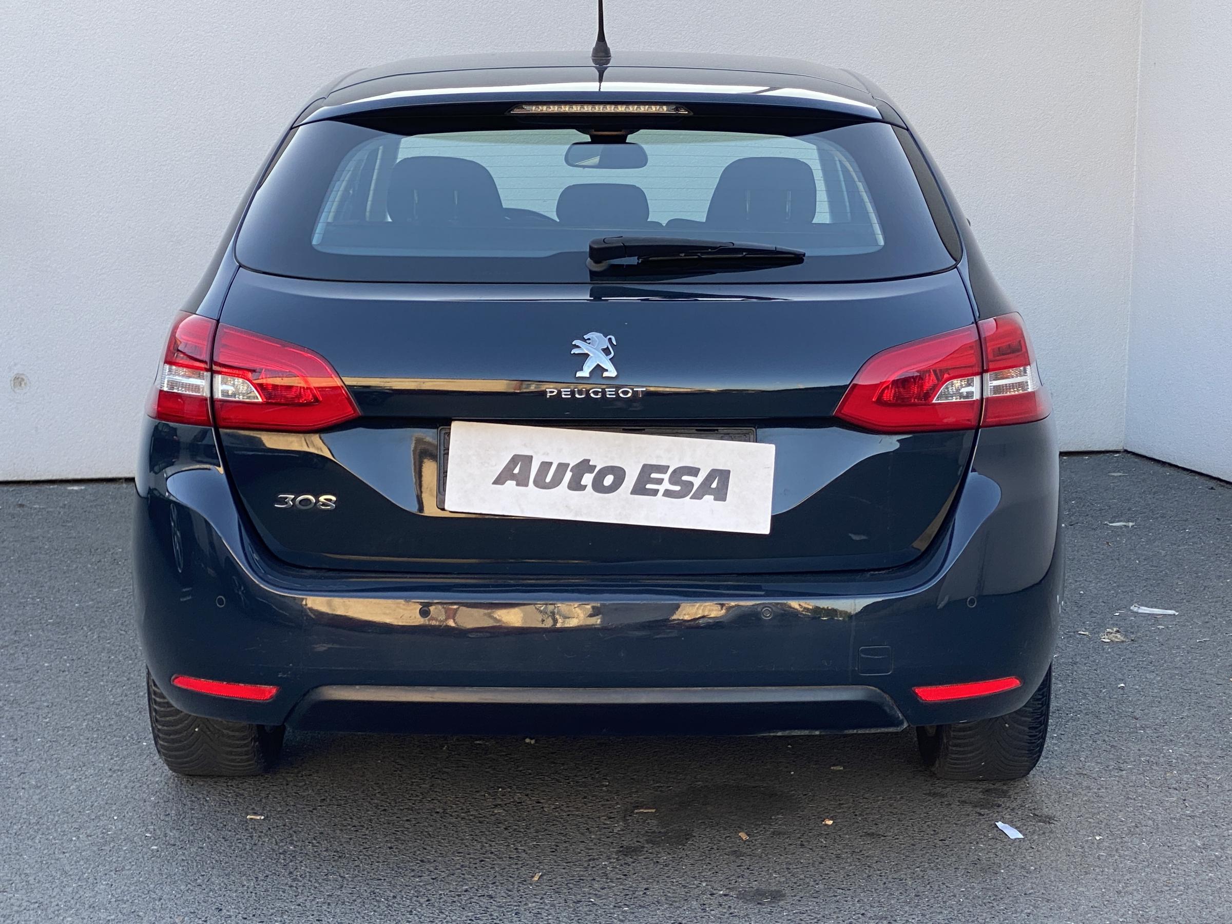 Peugeot 308, 2019 - pohled č. 5