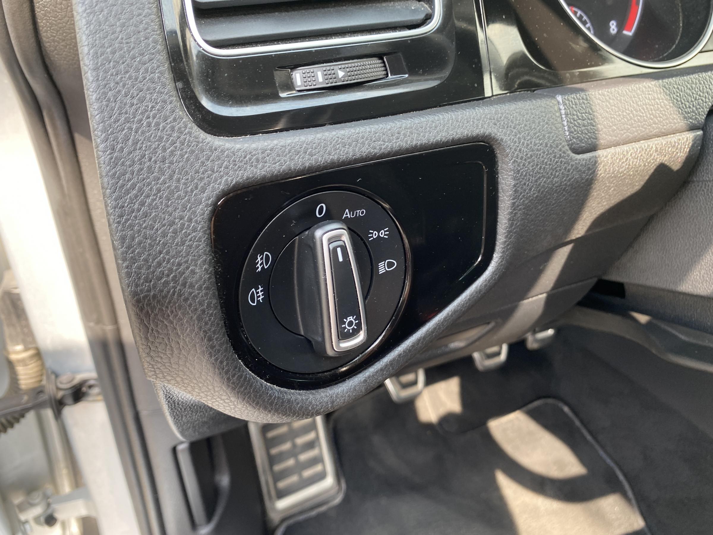 Volkswagen Golf, 2018 - pohled č. 17