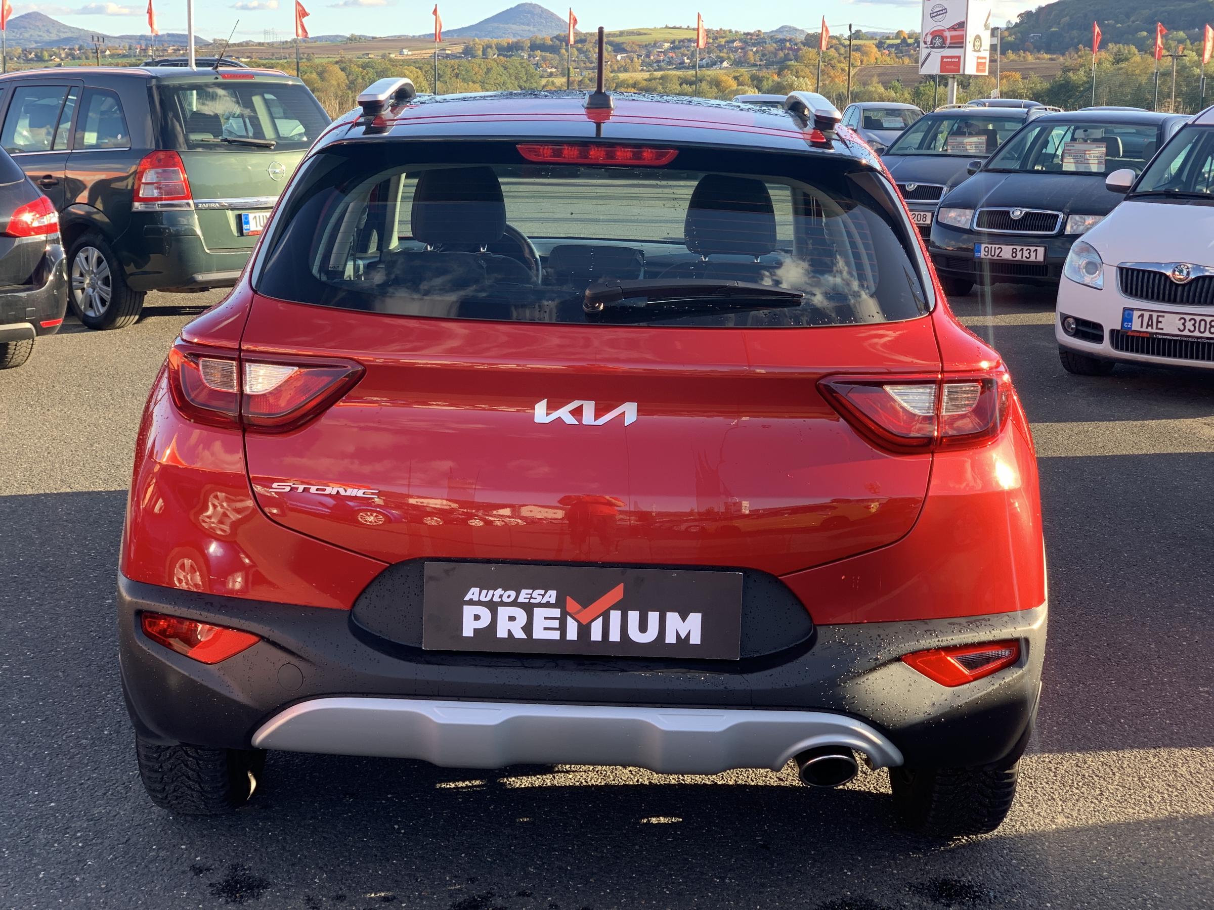 Kia Stonic, 2021 - pohled č. 5