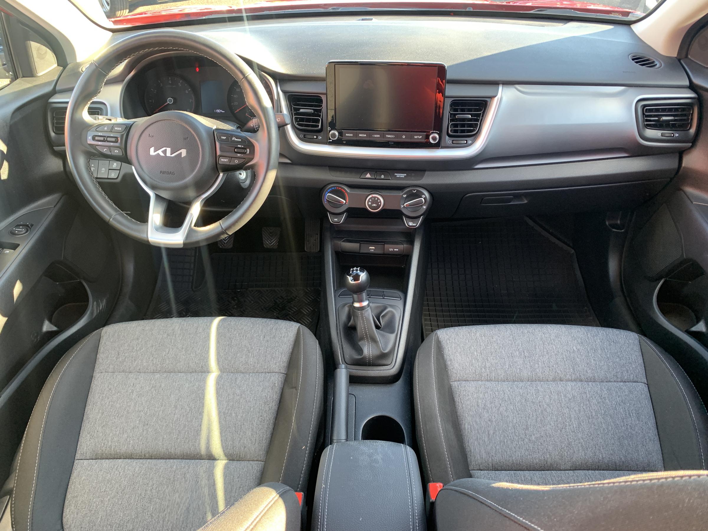 Kia Stonic, 2021 - pohled č. 8