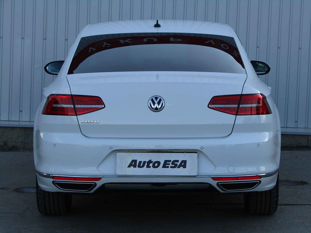 Volkswagen Passat 2.0TDi R-Line