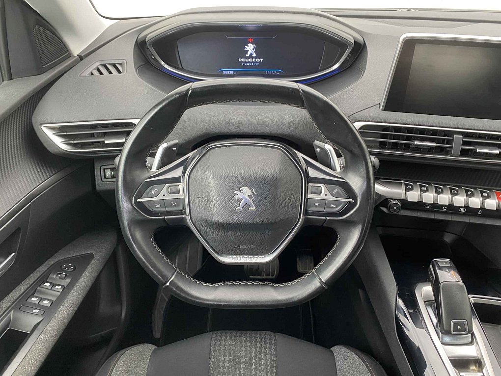 Peugeot 3008 1.2PT Active