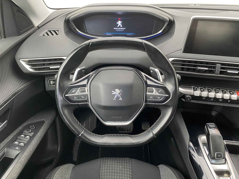 Peugeot 3008 1.2PT Active