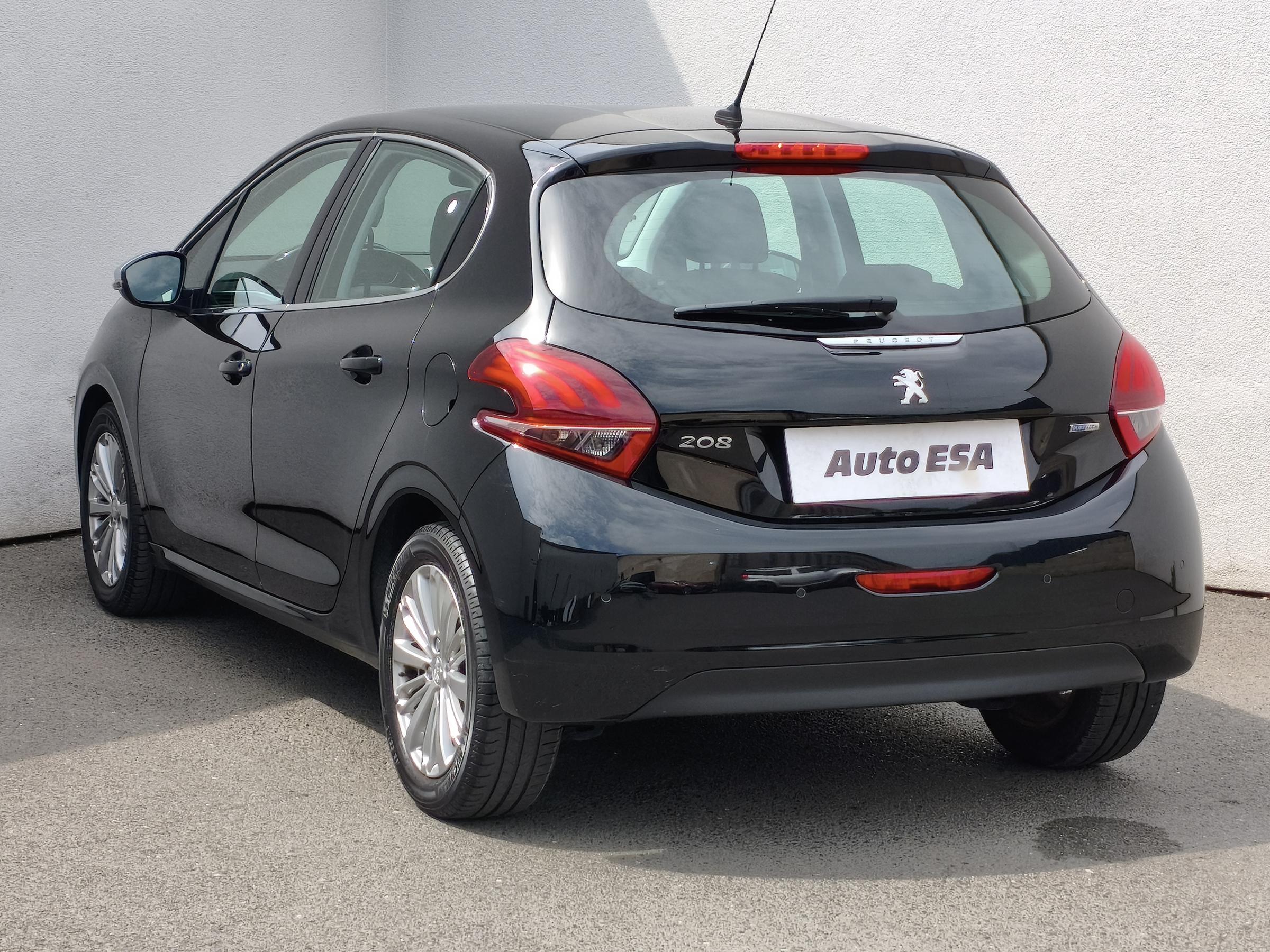 Peugeot 208, 2015 - pohled č. 6