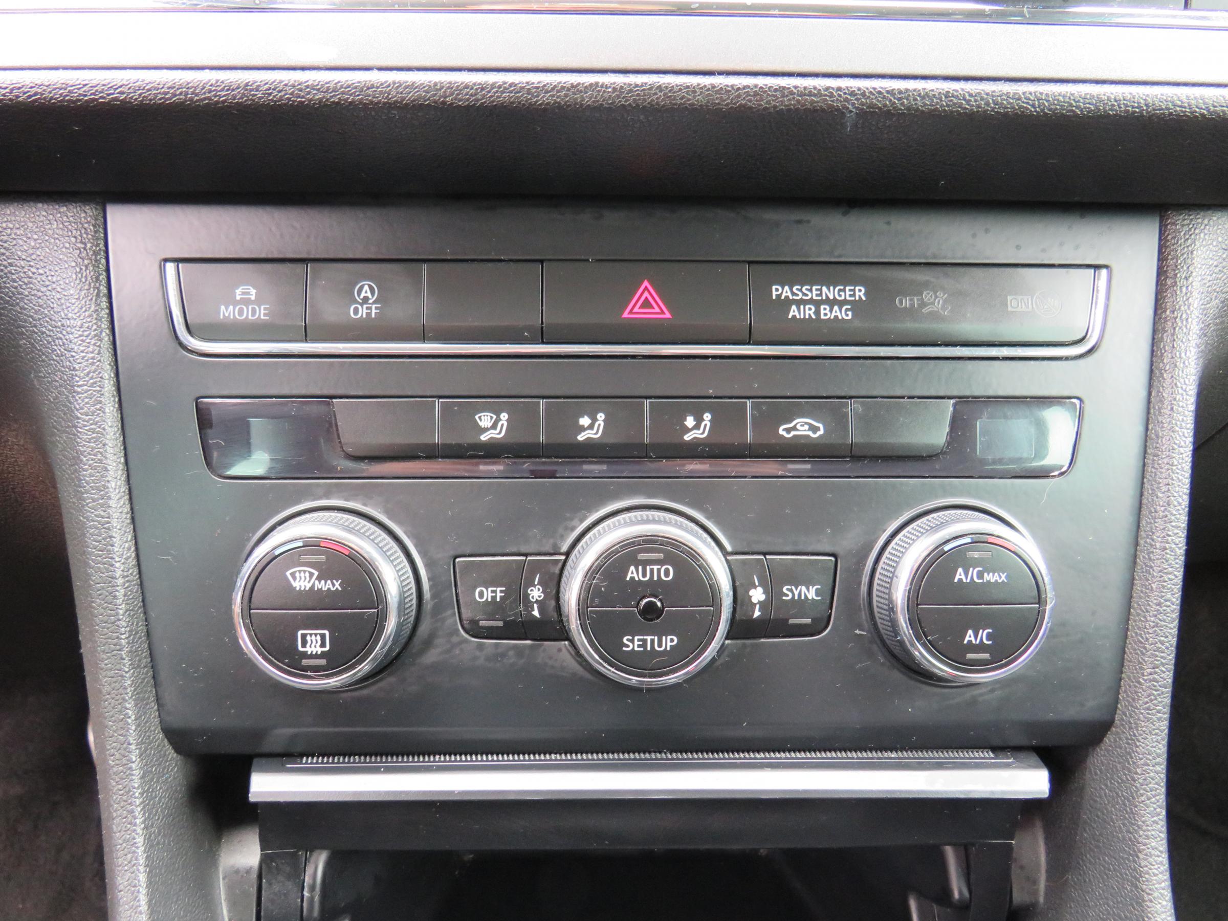 Seat Leon, 2014 - pohled č. 15