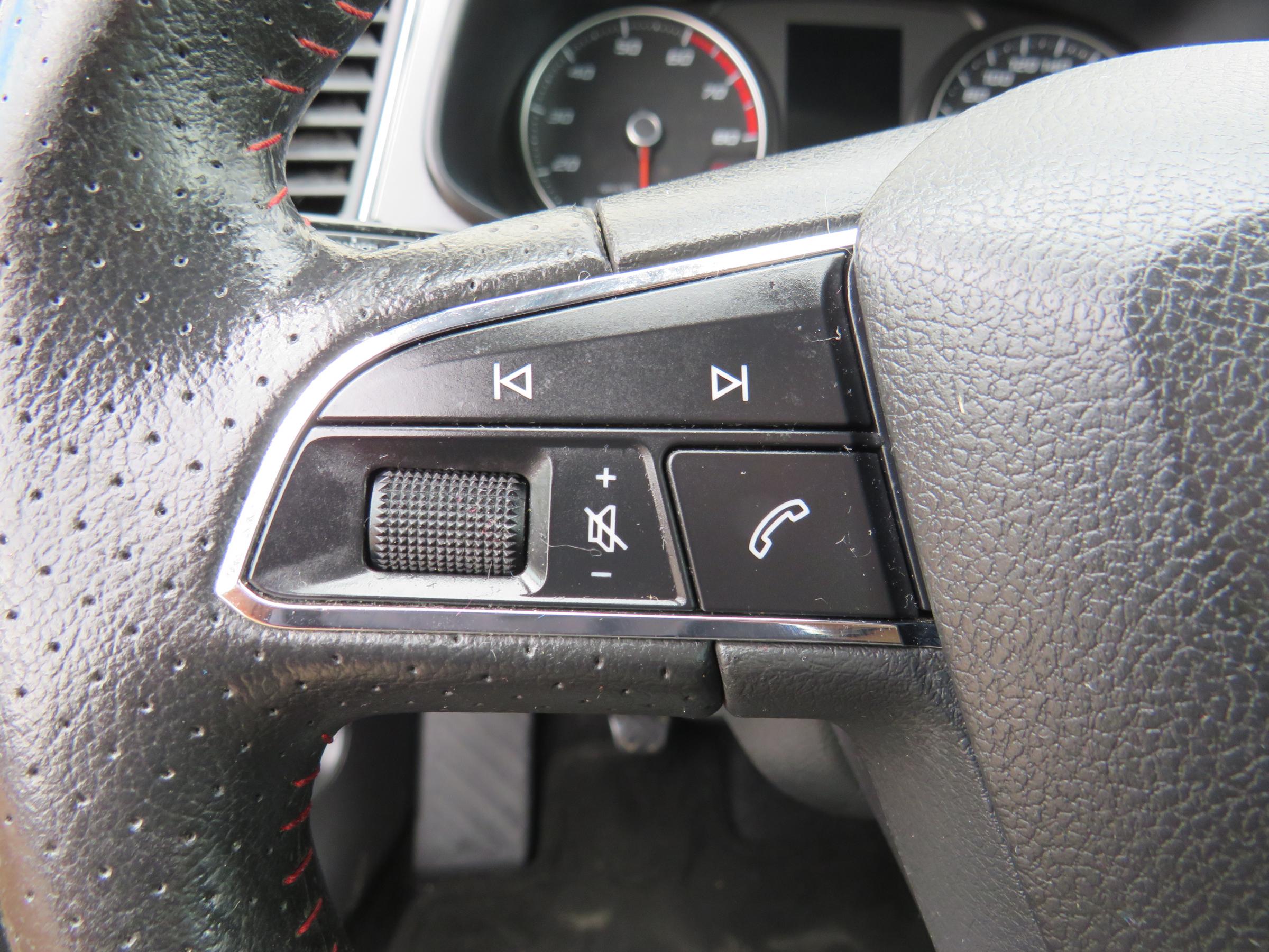 Seat Leon, 2014 - pohled č. 16