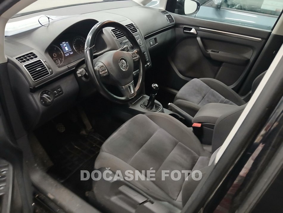 Volkswagen Touran 1.6TDi 