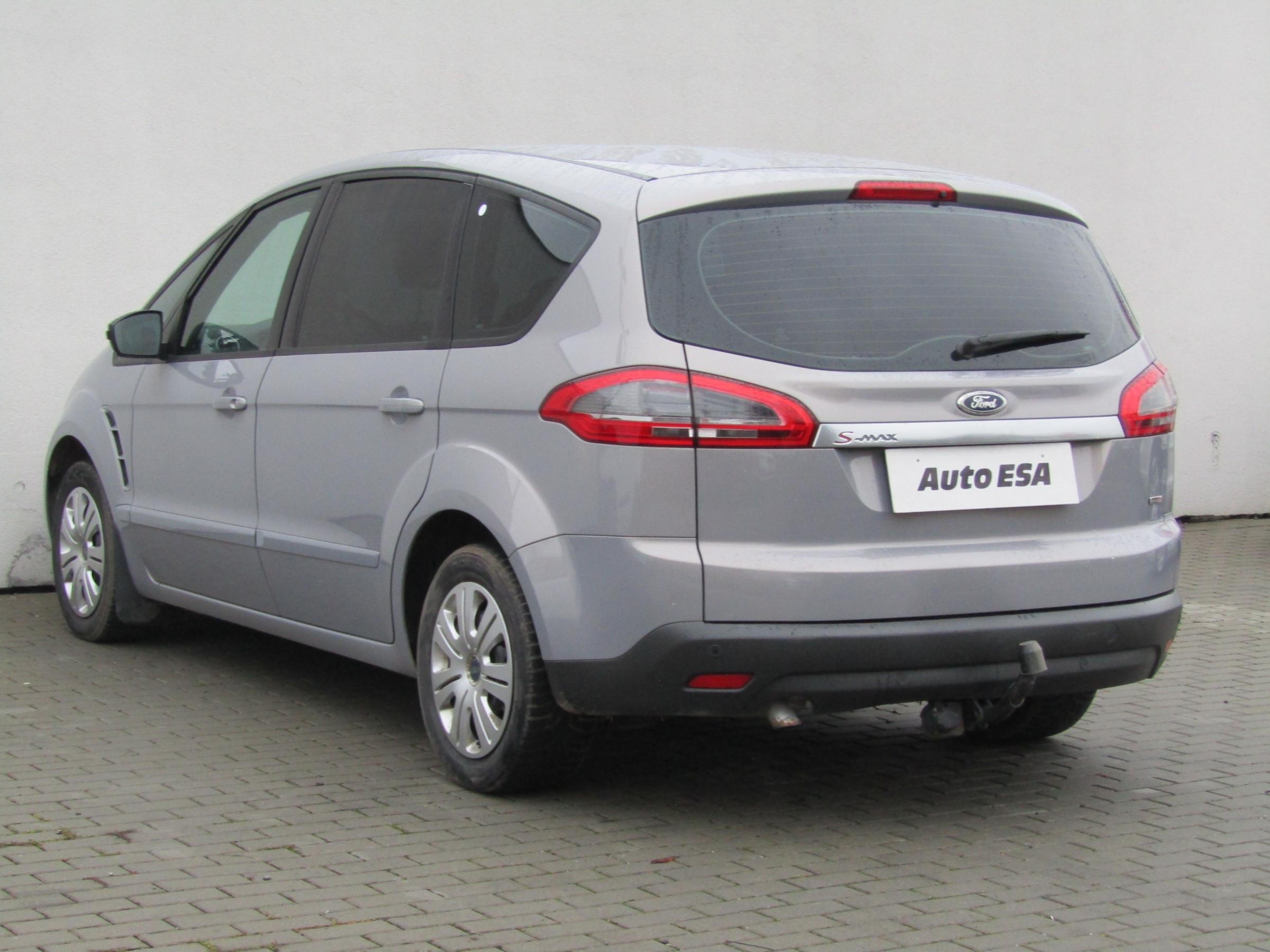 Ford S-MAX, 2011 - pohled č. 6