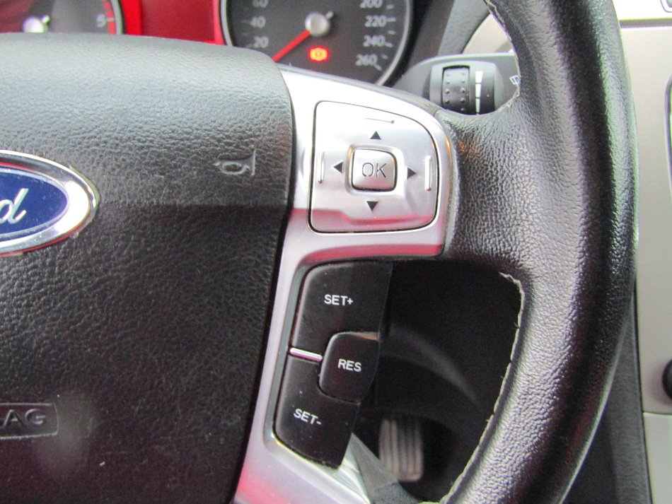 Ford S-MAX 2.0 TDCi  7míst