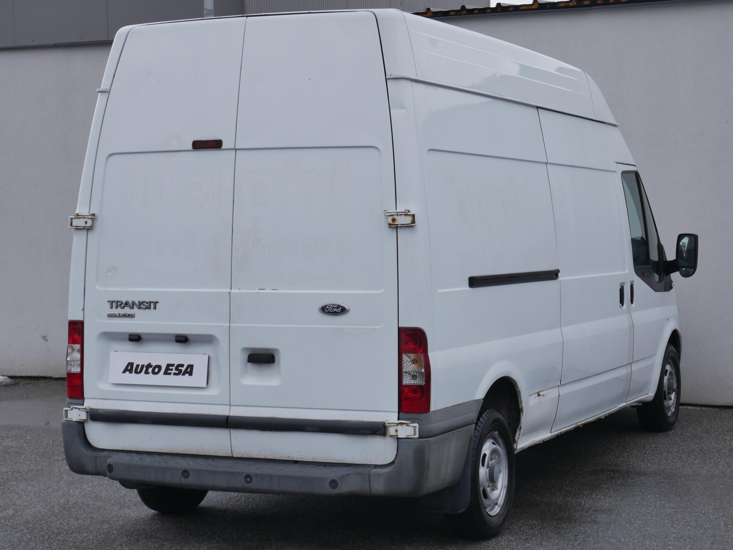Ford Transit, 2011 - pohled č. 4