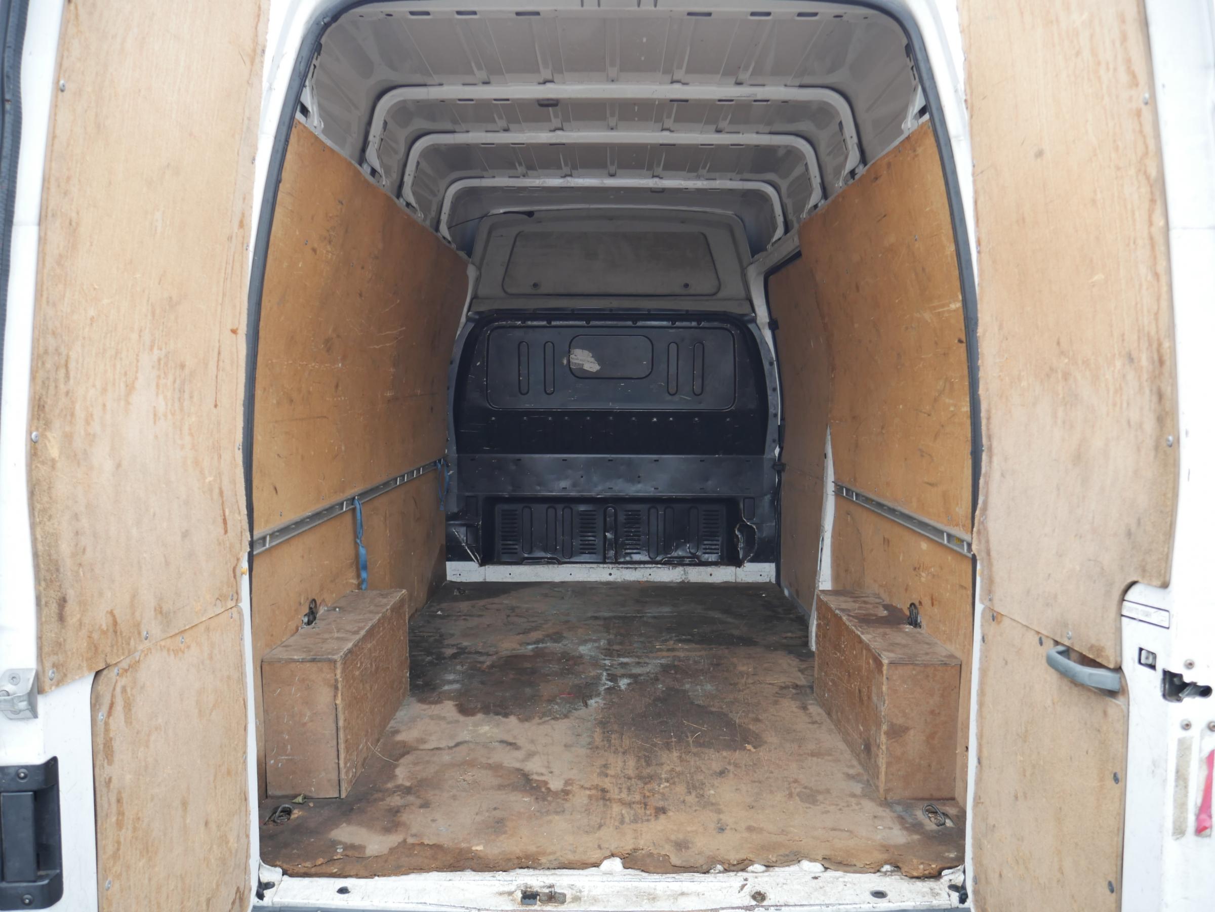 Ford Transit, 2011 - pohled č. 7