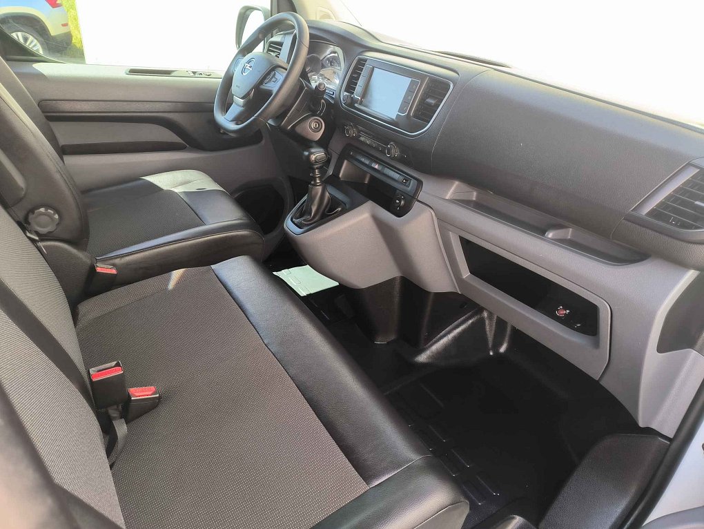 Opel Vivaro 1.5CDTi  L2 DÍLNA