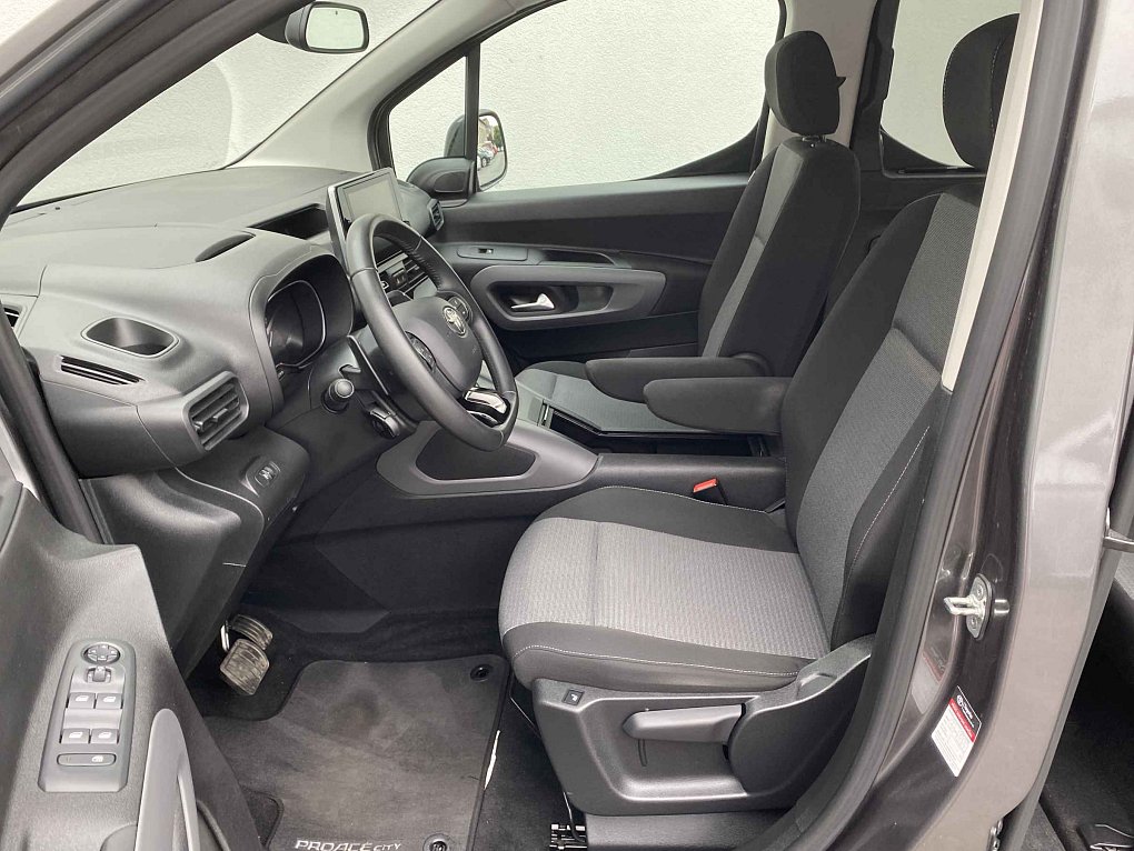 Toyota ProAce City Verso 1.5D-4D Family