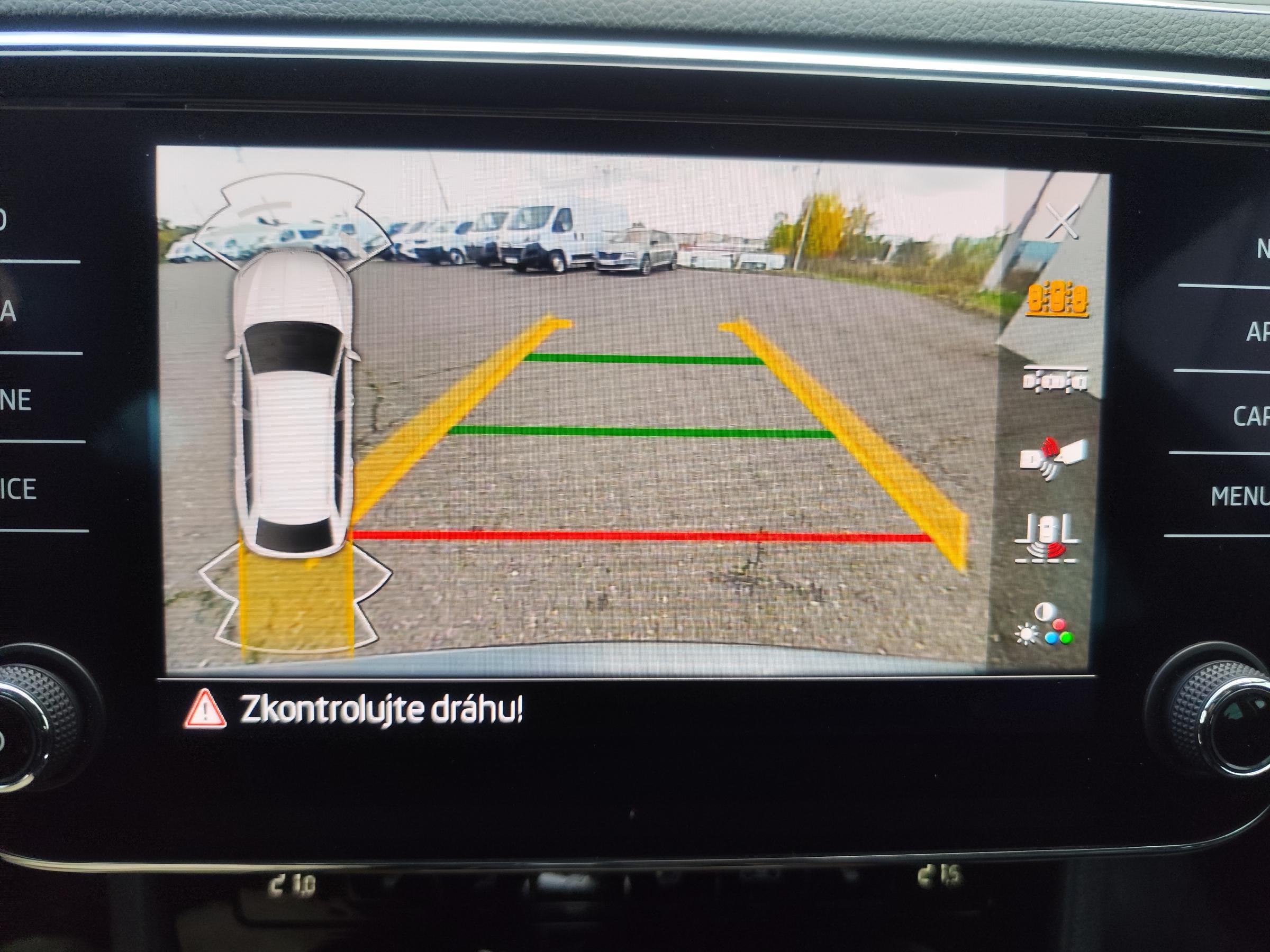 Škoda Superb III, 2021 - pohled č. 19