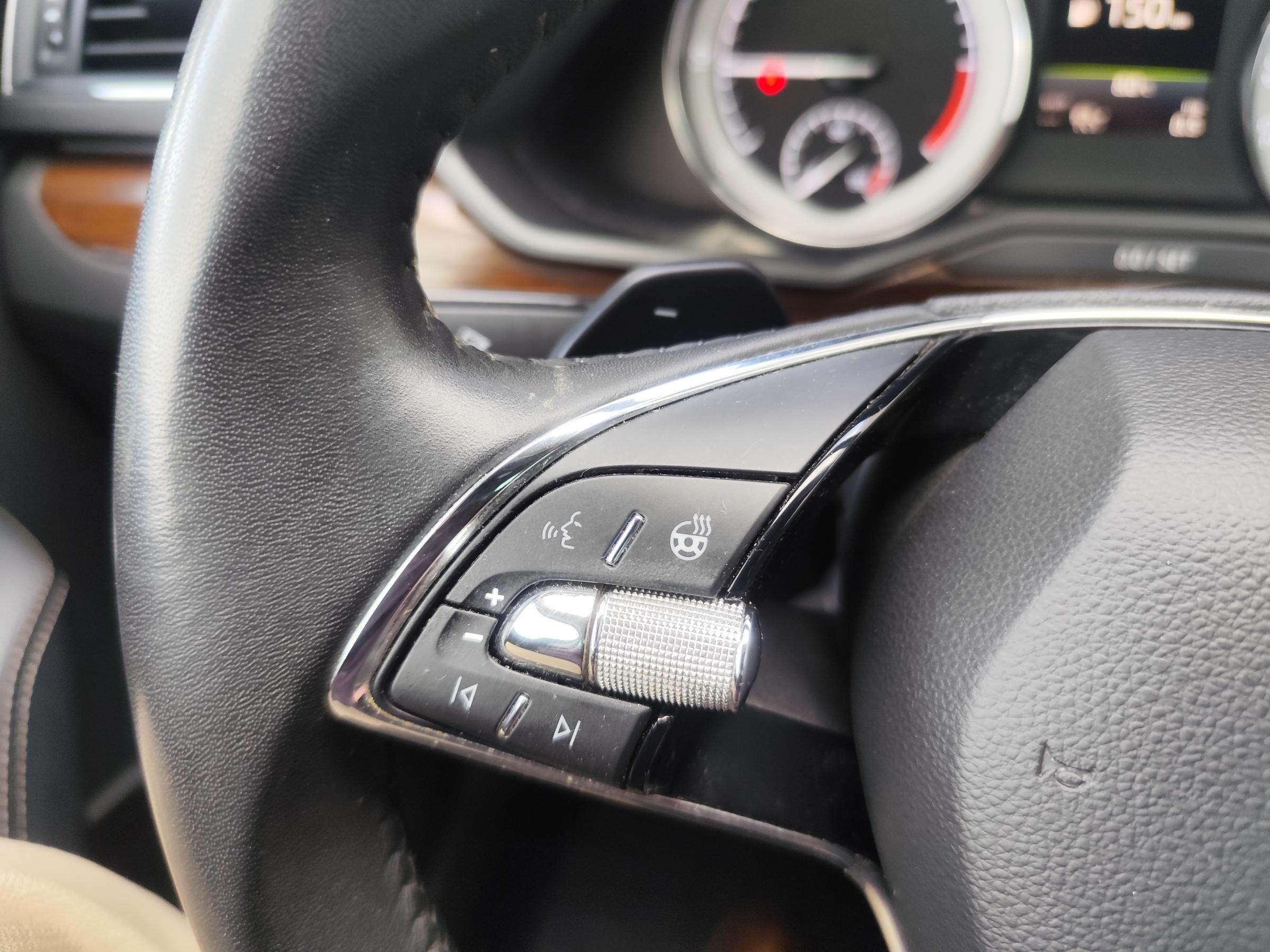 Škoda Superb III, 2021 - pohled č. 24