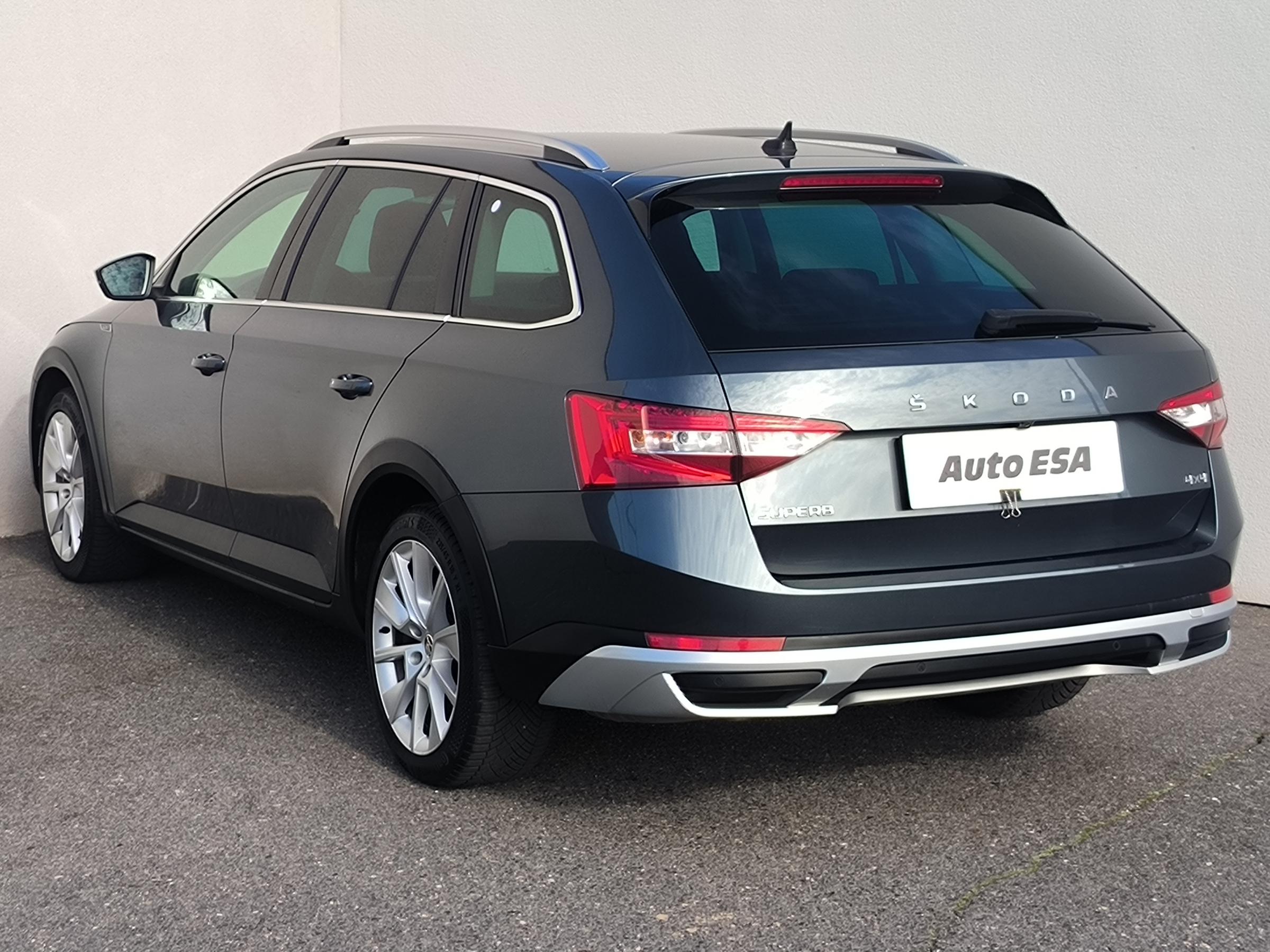 Škoda Superb III, 2021 - pohled č. 6