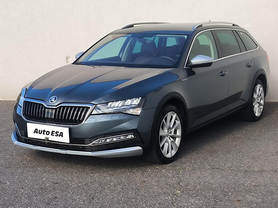 Škoda Superb III 2.0TDi Scout