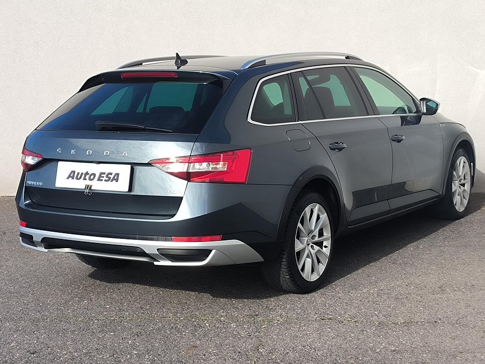 Škoda Superb III 2.0TDi Scout