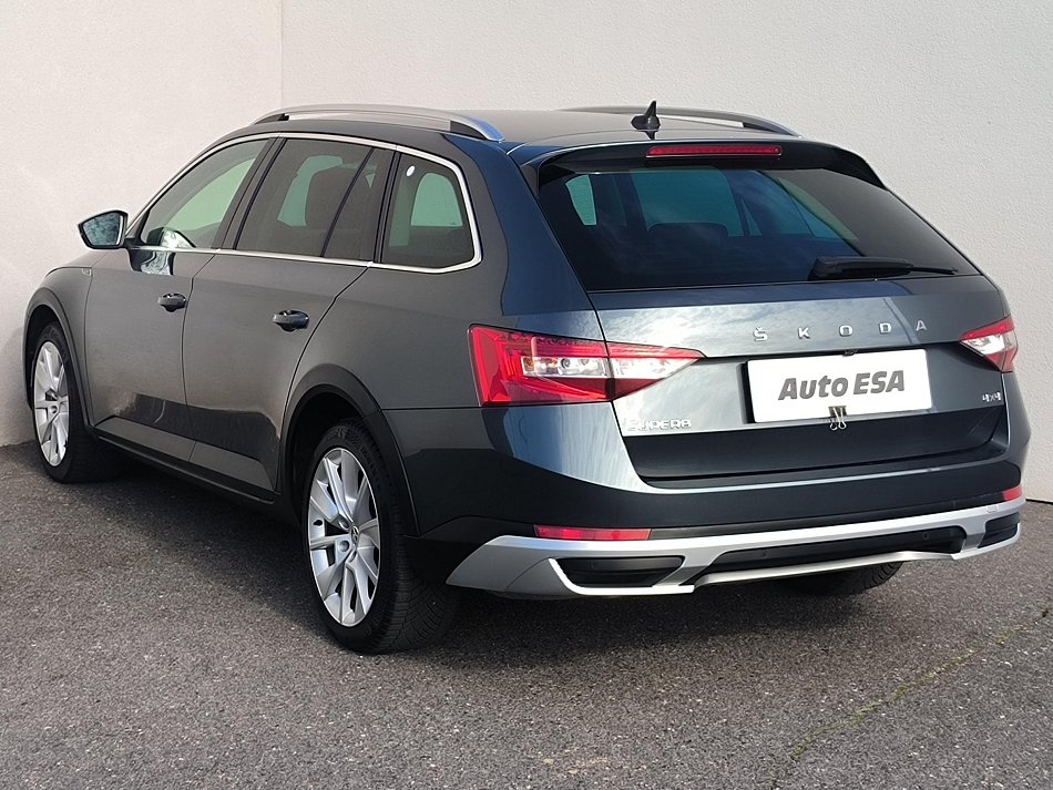 Škoda Superb III 2.0TDi Scout