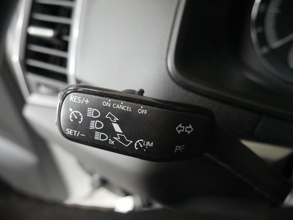 Škoda Karoq 1.6 TDi Ambition