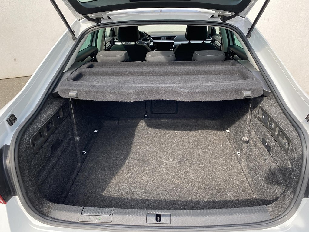 Škoda Superb III 2.0 TDi Ambition