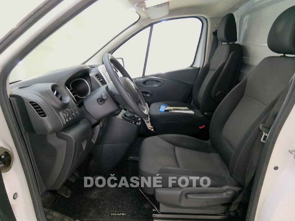 Renault Trafic 2.0dCi  L1H1