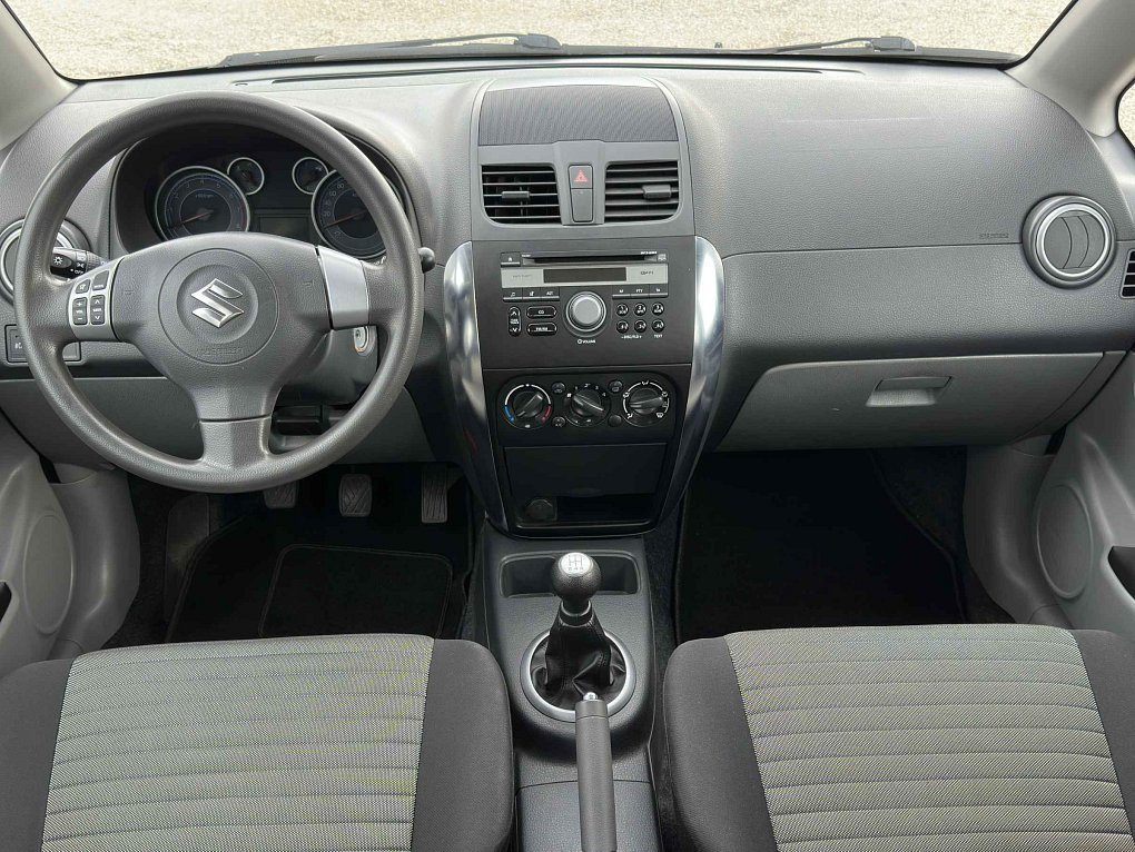 Suzuki SX4 1.6 VVTi  4x4