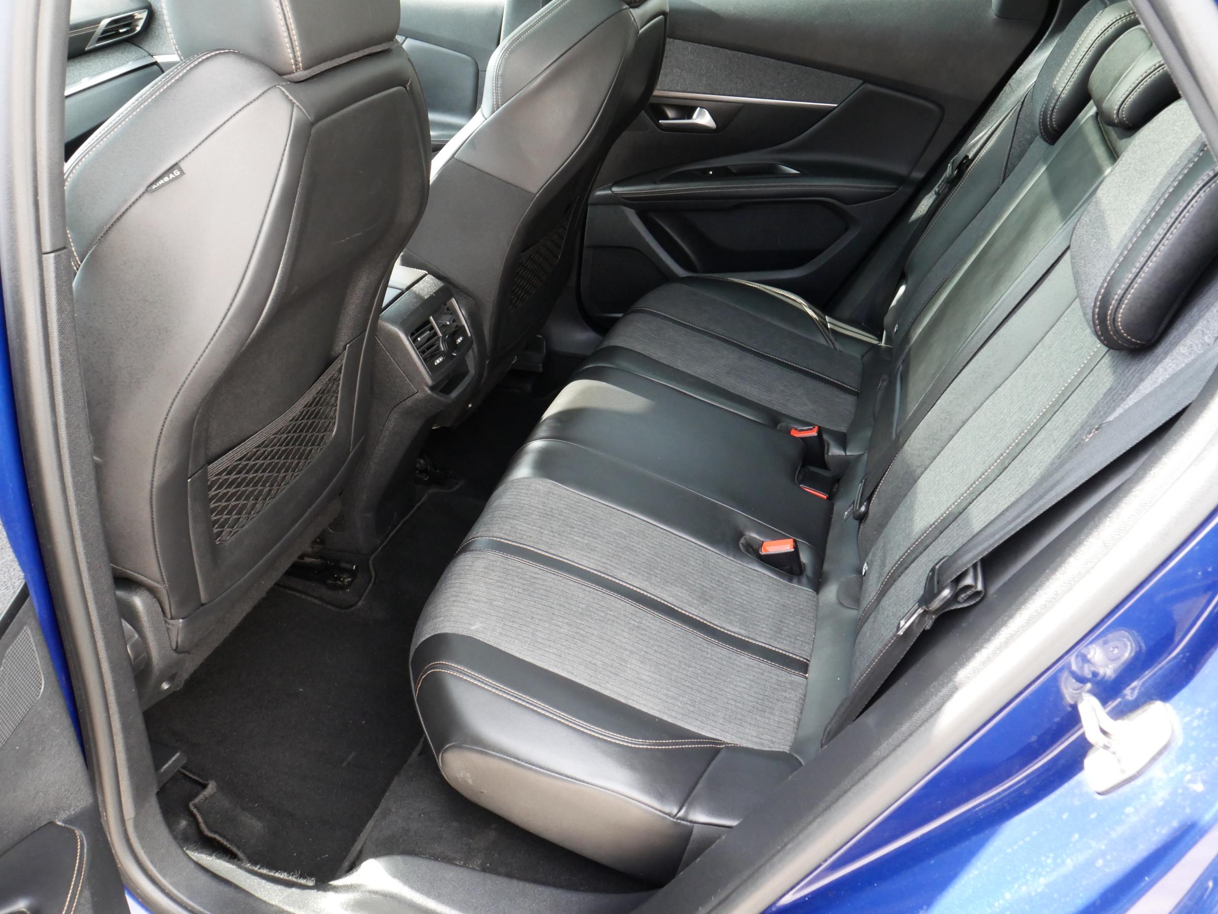 Peugeot 3008, 2018 - pohled č. 23