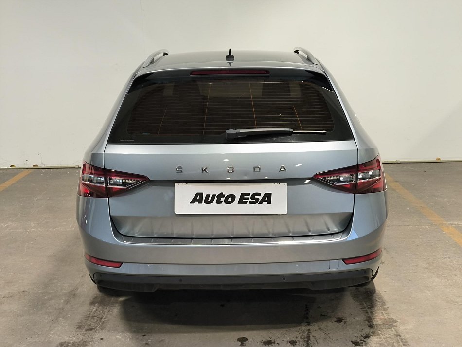 Škoda Superb III 2.0 TDi 