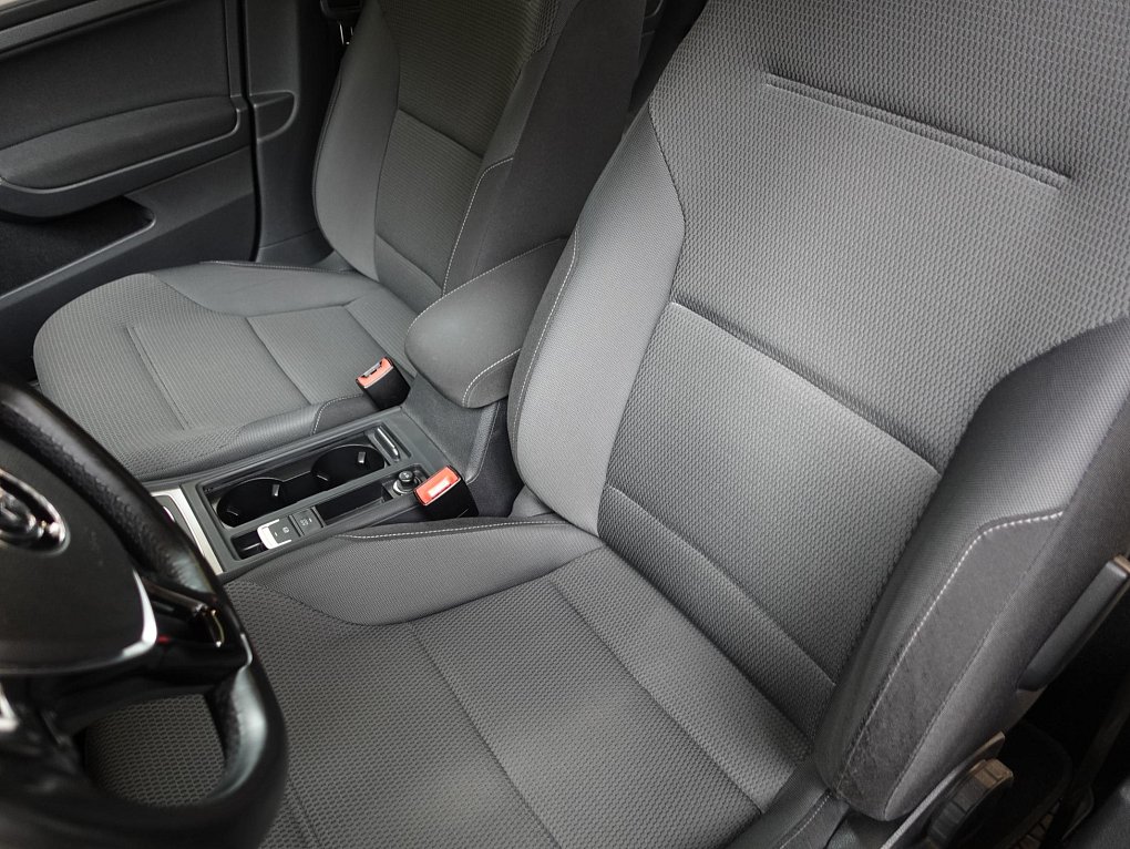 Volkswagen Golf 1.2TSi 