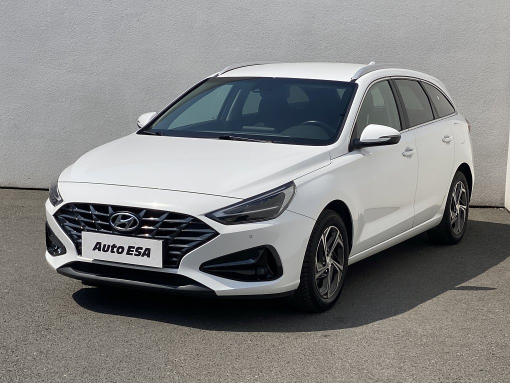 Hyundai I30 1.5 DPi Smart