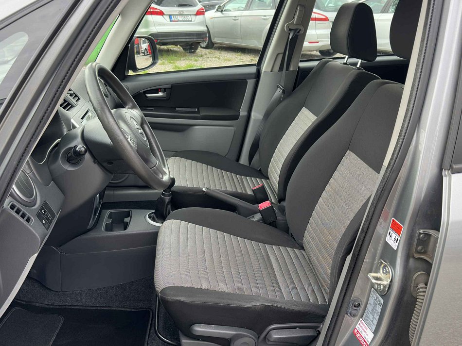 Suzuki SX4 1.6 VVTi  4x4