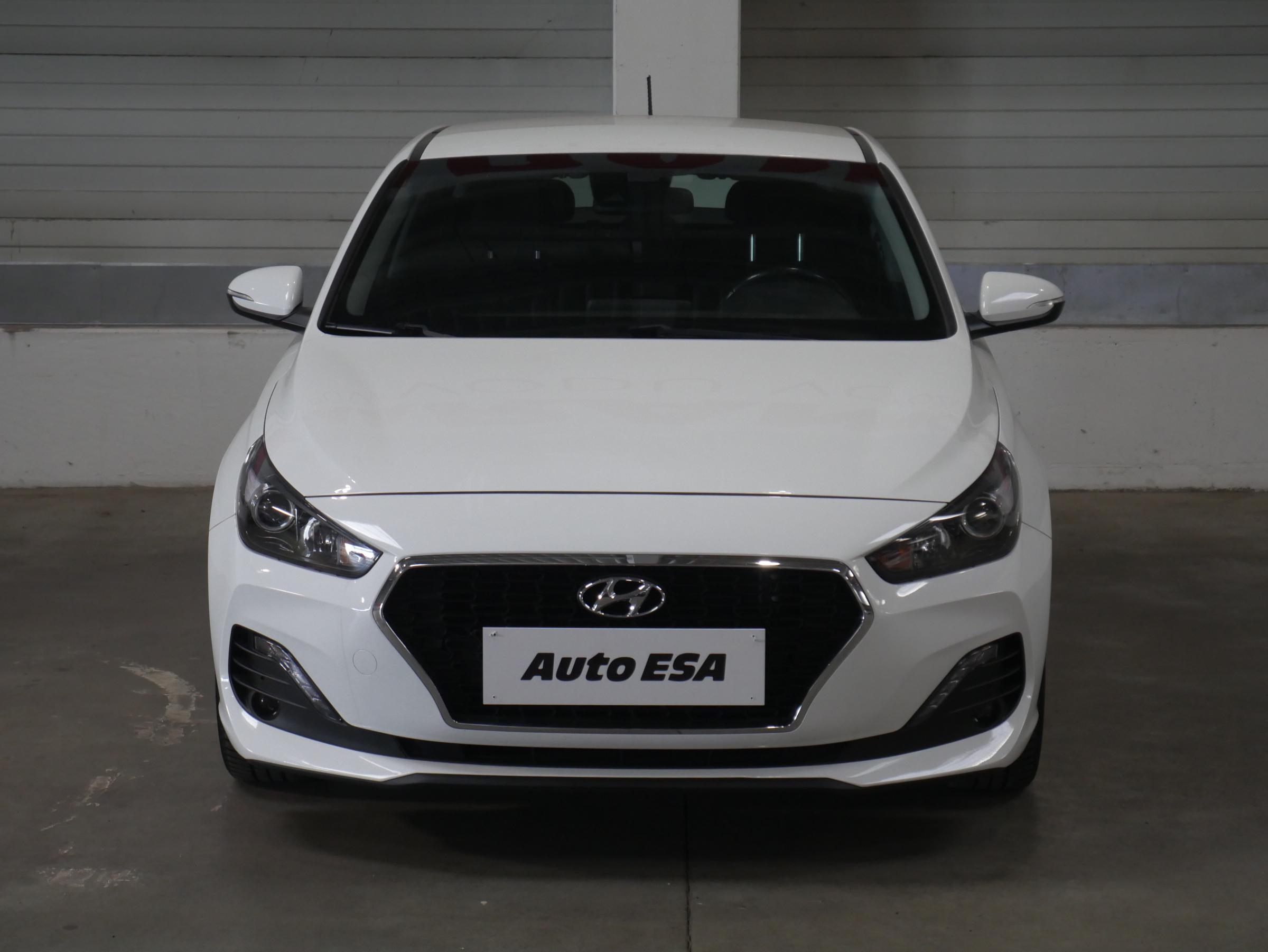 Hyundai i30, 2018 - pohled č. 2