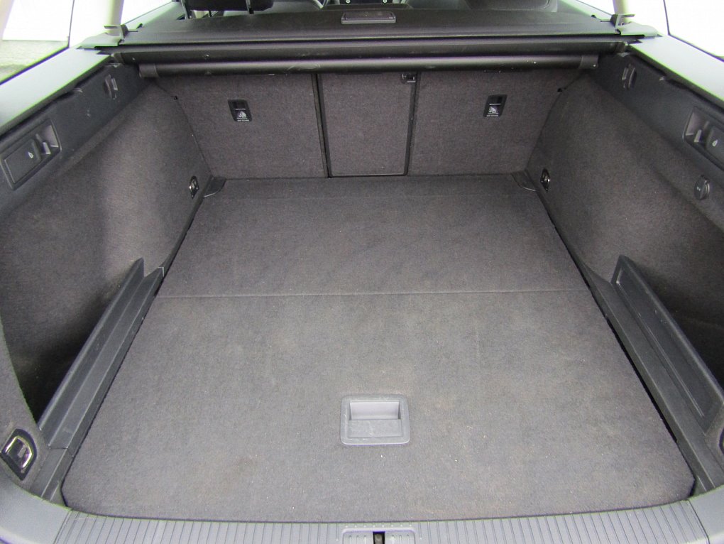 Volkswagen Passat 2.0TDi Highline