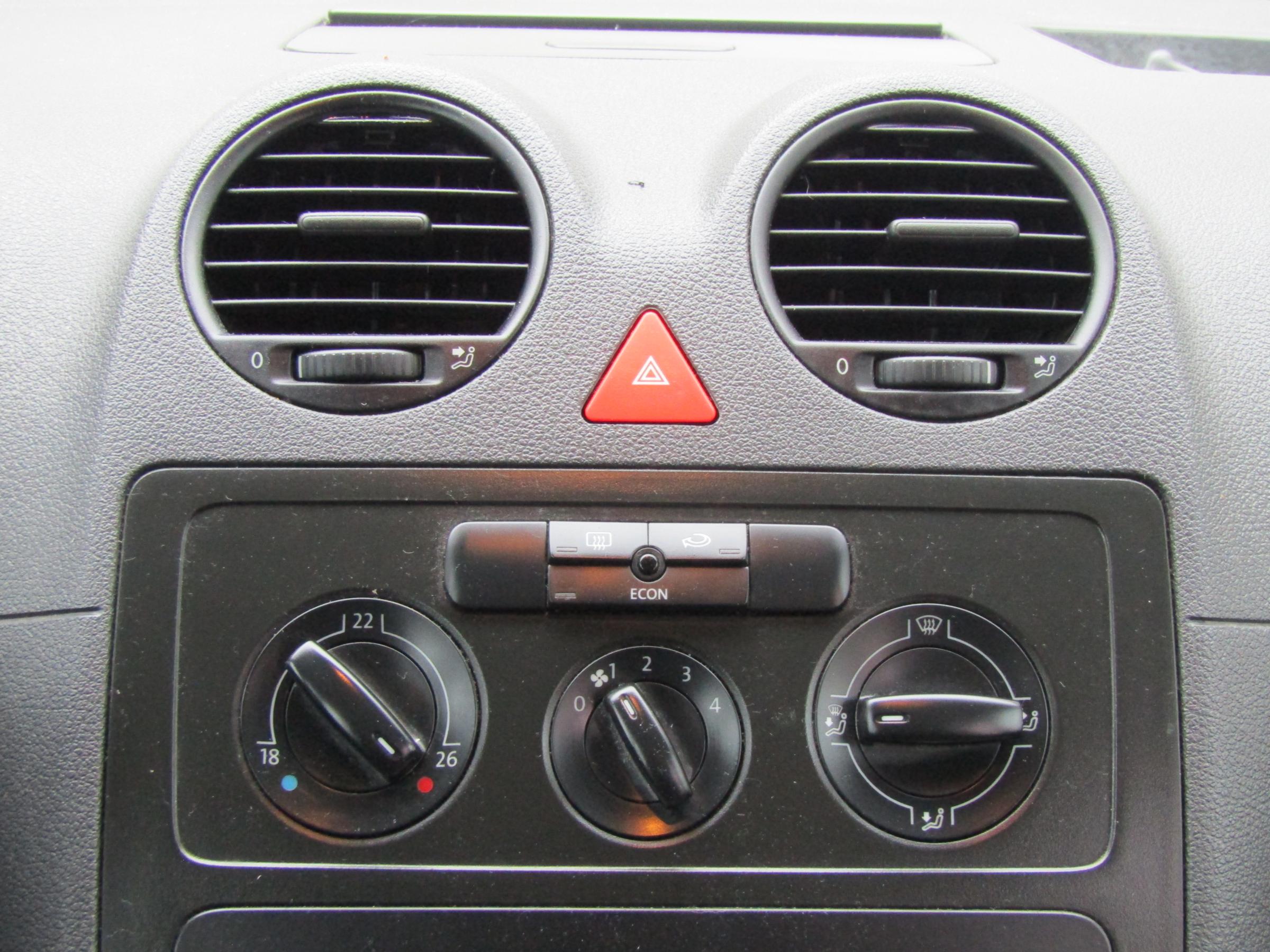 Volkswagen Caddy, 2005 - pohled č. 16