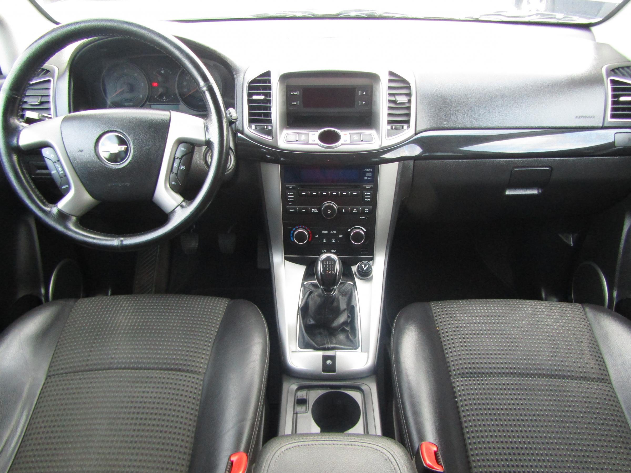 Chevrolet Captiva, 2011 - pohled č. 13